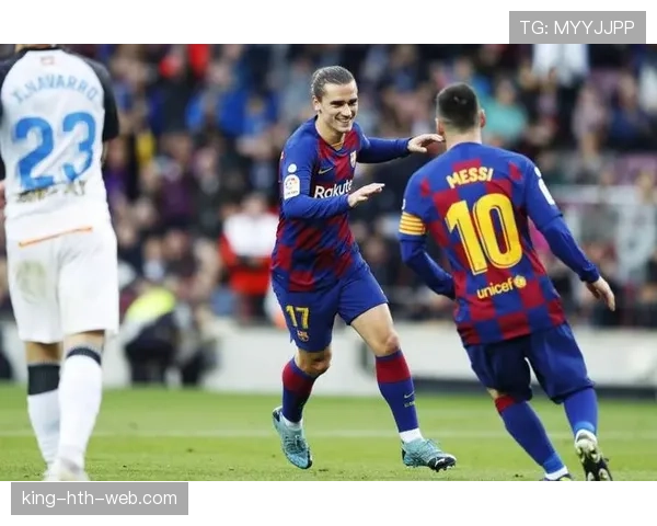 格里兹曼在影锋与前腰角色间的切换机制与战术适配性分析